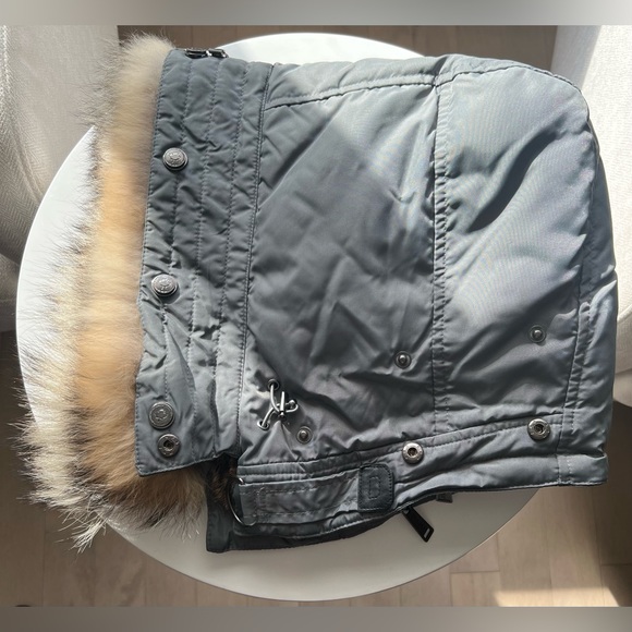 PAJAR winter Parka size xs grey winter coat xs - Picture 11 of 11